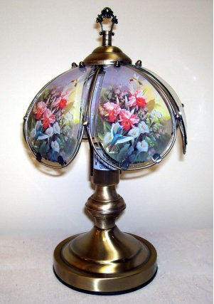 OK LIGHITNG OK603ABHC9SP3 14.25 in. Hummingbird with Flowers Small Touch Lamp